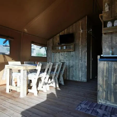 La Viola E Il Sole - Alloggi E Glamping - Fermo Exterior foto